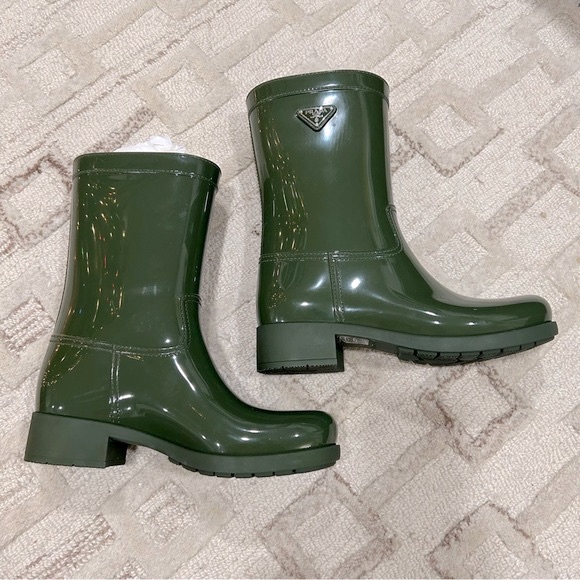 Nib Authentic Prada Sports Rubber Winter Snow Boots Olive 36